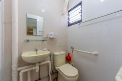 Blk 214 Bedok Town Centre (Bedok), HDB 3 Rooms #613621361